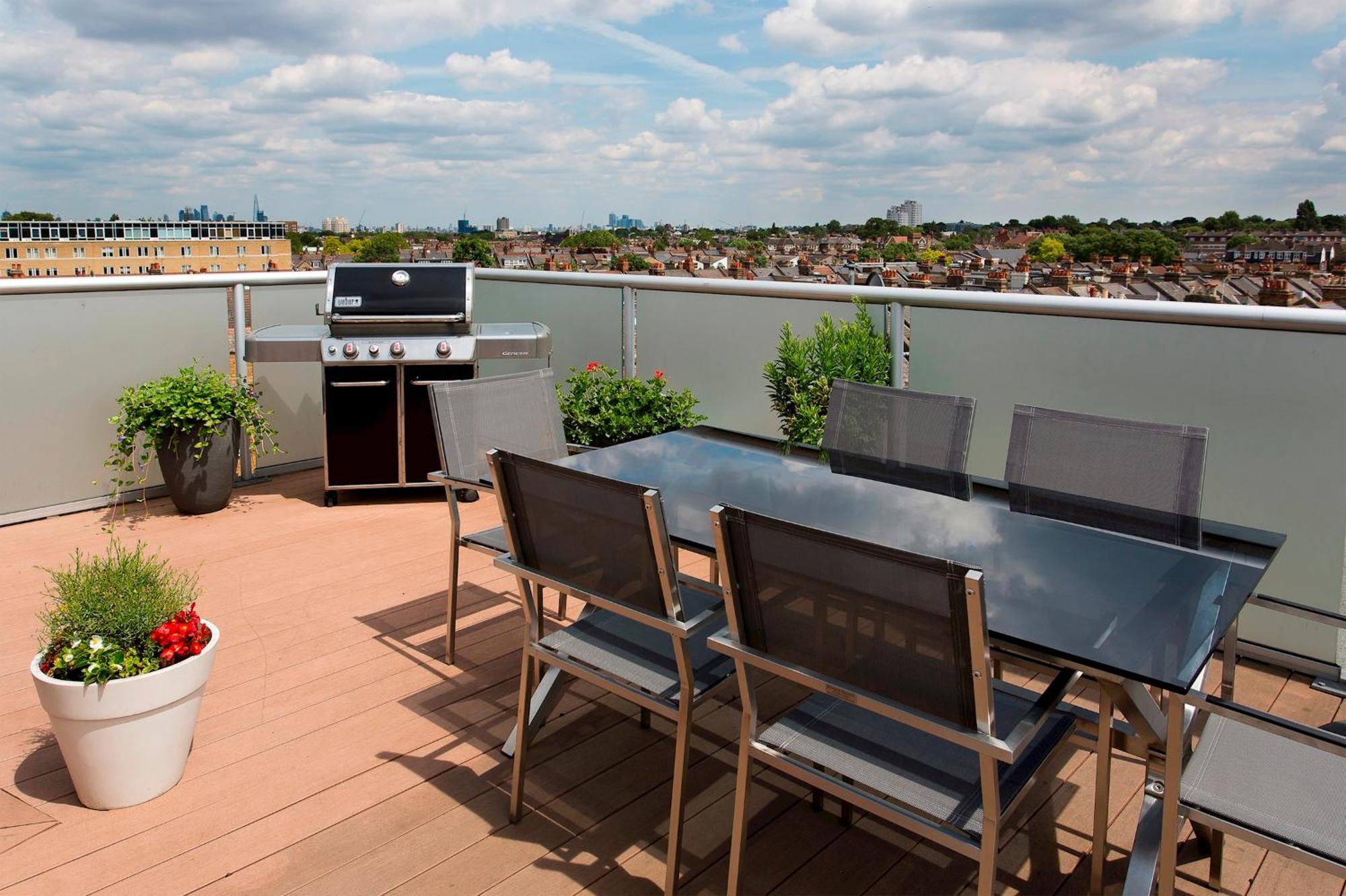 Madison Hill - White Hill House 5 - 3 Bedroom Flat Londra Esterno foto