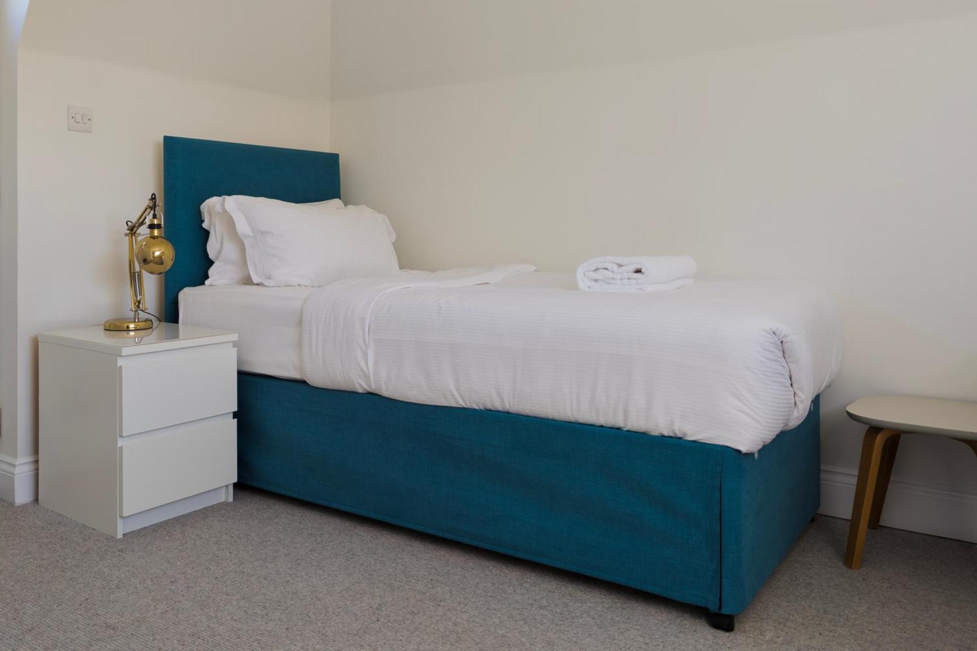 Madison Hill - White Hill House 5 - 3 Bedroom Flat Londra Esterno foto